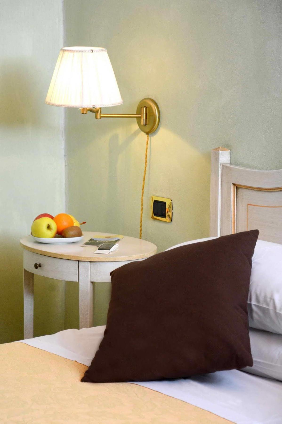 Albergo Dimora Storica Antica Hostelleria Crema Ngoại thất bức ảnh